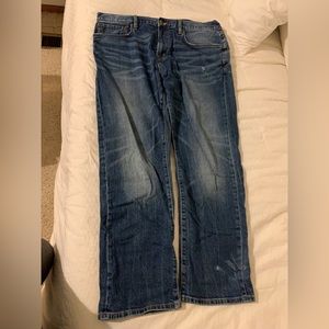 Men’s Joseph Abboud 36x32 blue jeans. Excellent condition, no issues.